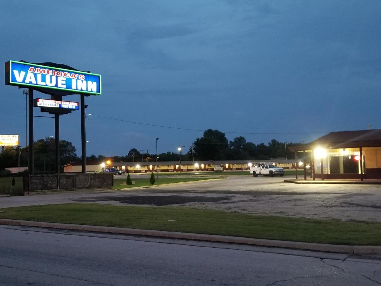 Oakhurst America'S Value Inn المظهر الخارجي الصورة